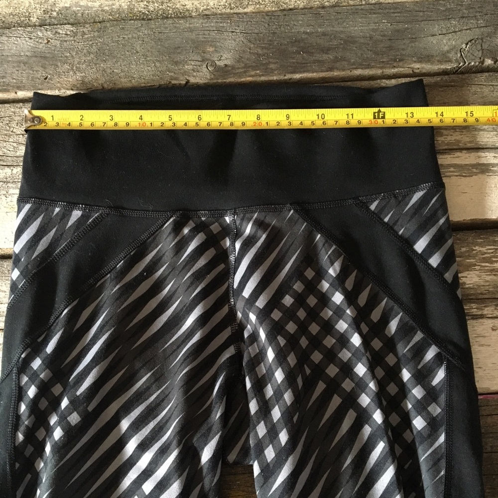 Adidas | Climalite High Rise Cropped Leggings - Picture 2 of 4